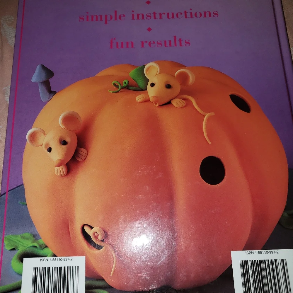 50 Easy Cakes by Debbie Brown Great ideas Cookbook cake decoration